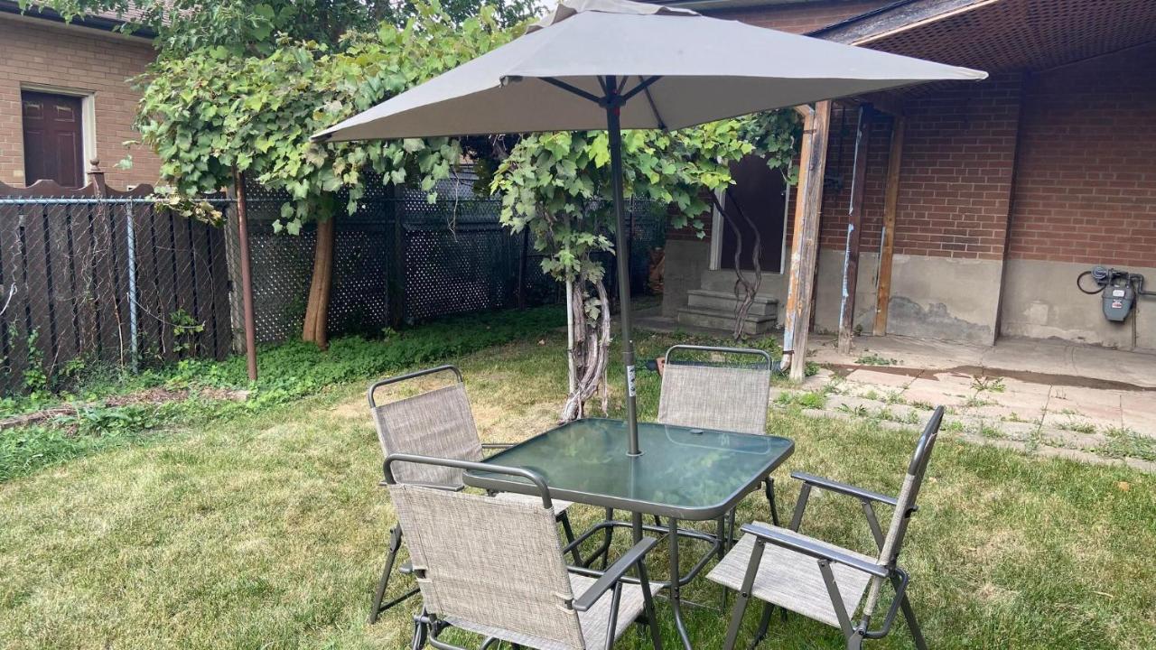 Spectacular 3 Bedroom 2 Wr House - Close To Airport Toronto Zewnętrze zdjęcie